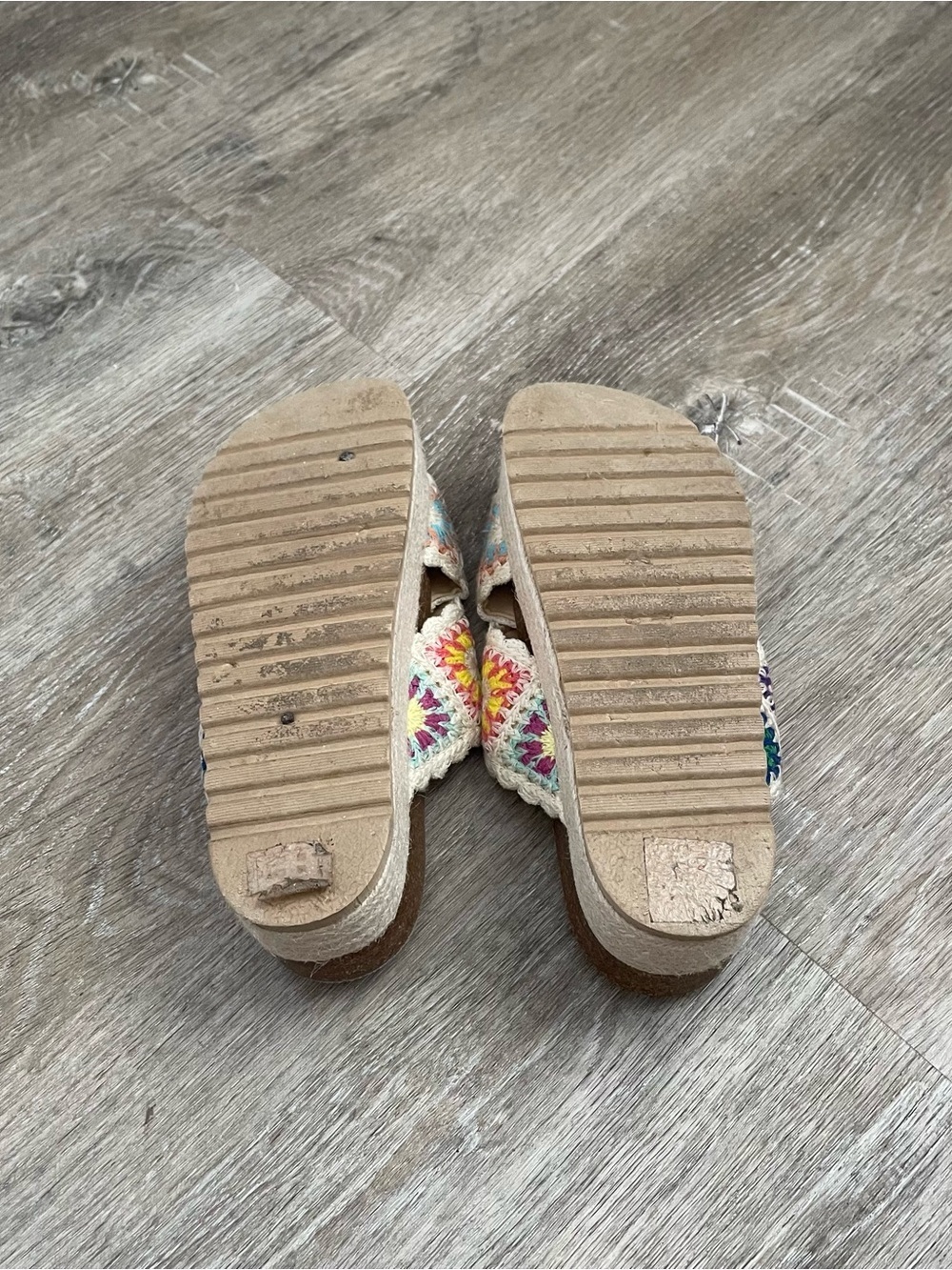 DL1961 Boho Crochet Floral Platform Sandals Women’s Size 7 Multicolor Slide - Picture 8 of 8